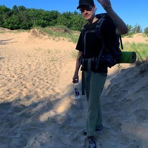 Meet your Posher, Josh